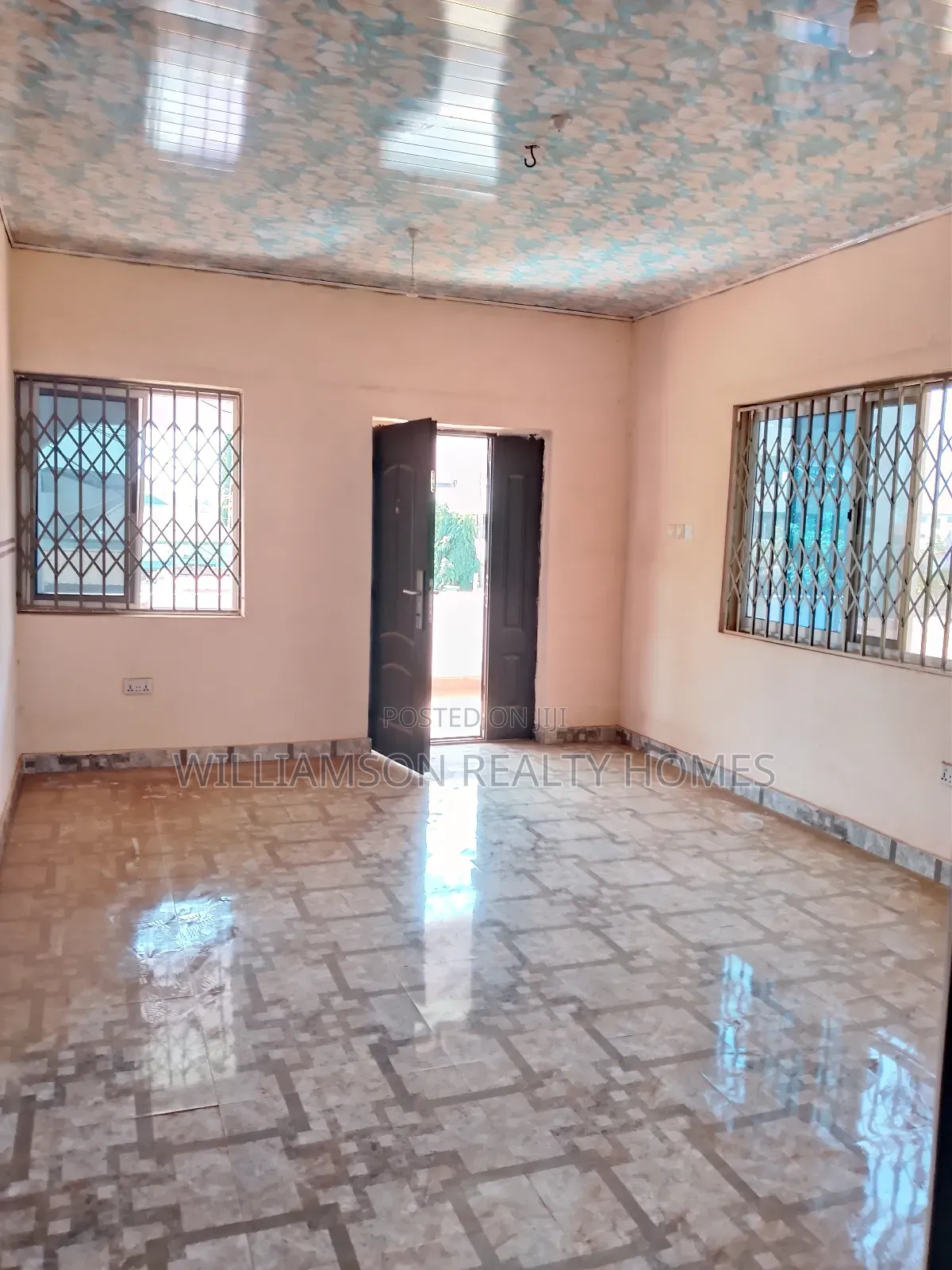 2bdrm Apartment in Spintex Main Road for rent