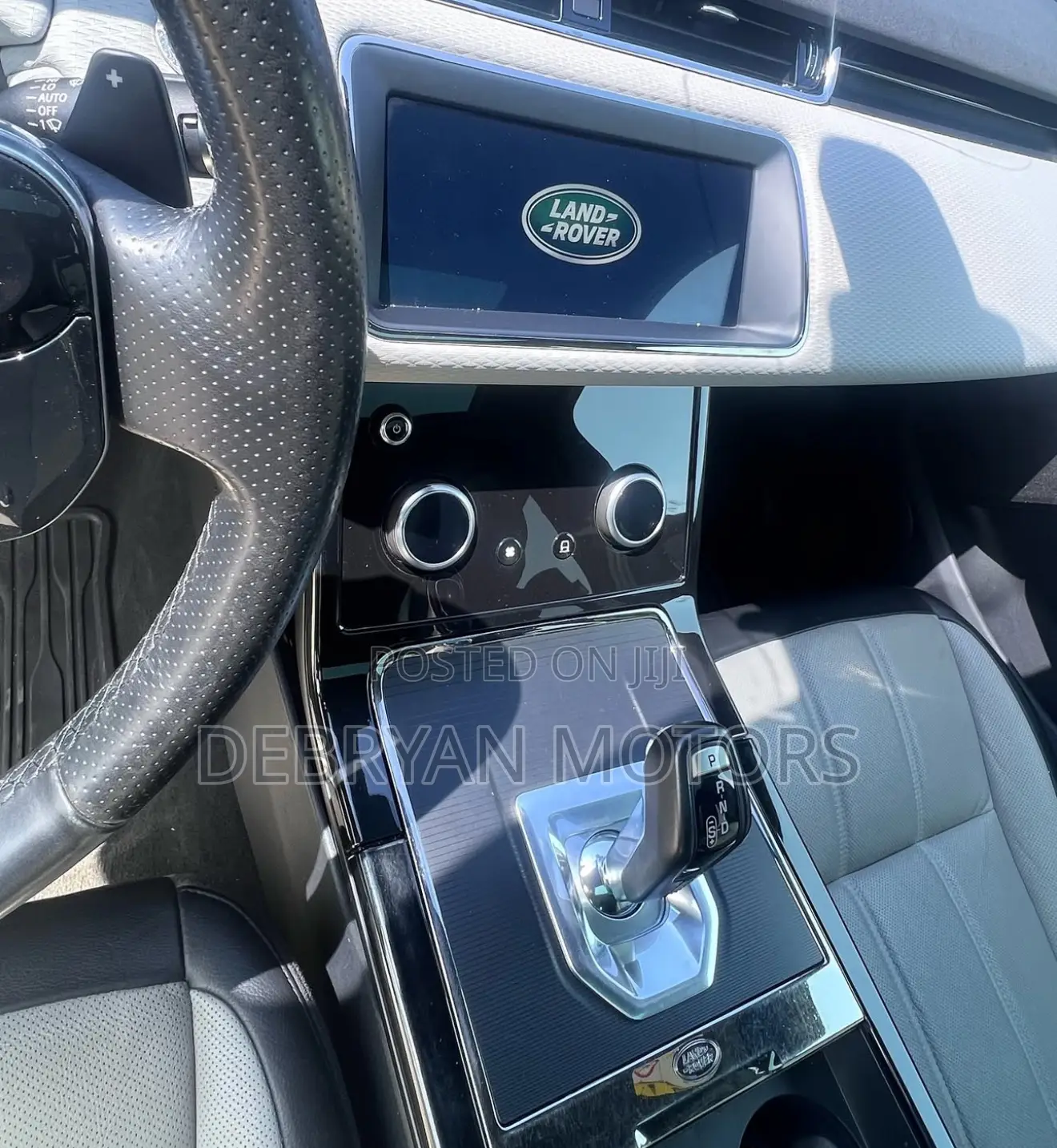 Land Rover Range Rover Evoque S AWD 2020 Brown