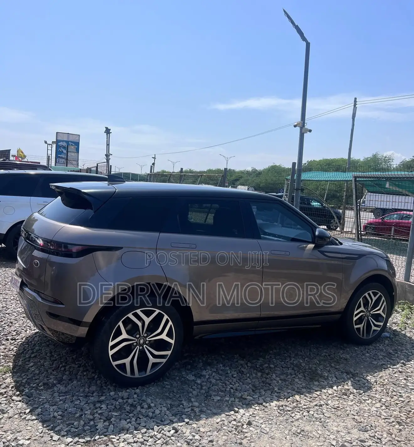 Land Rover Range Rover Evoque S AWD 2020 Brown