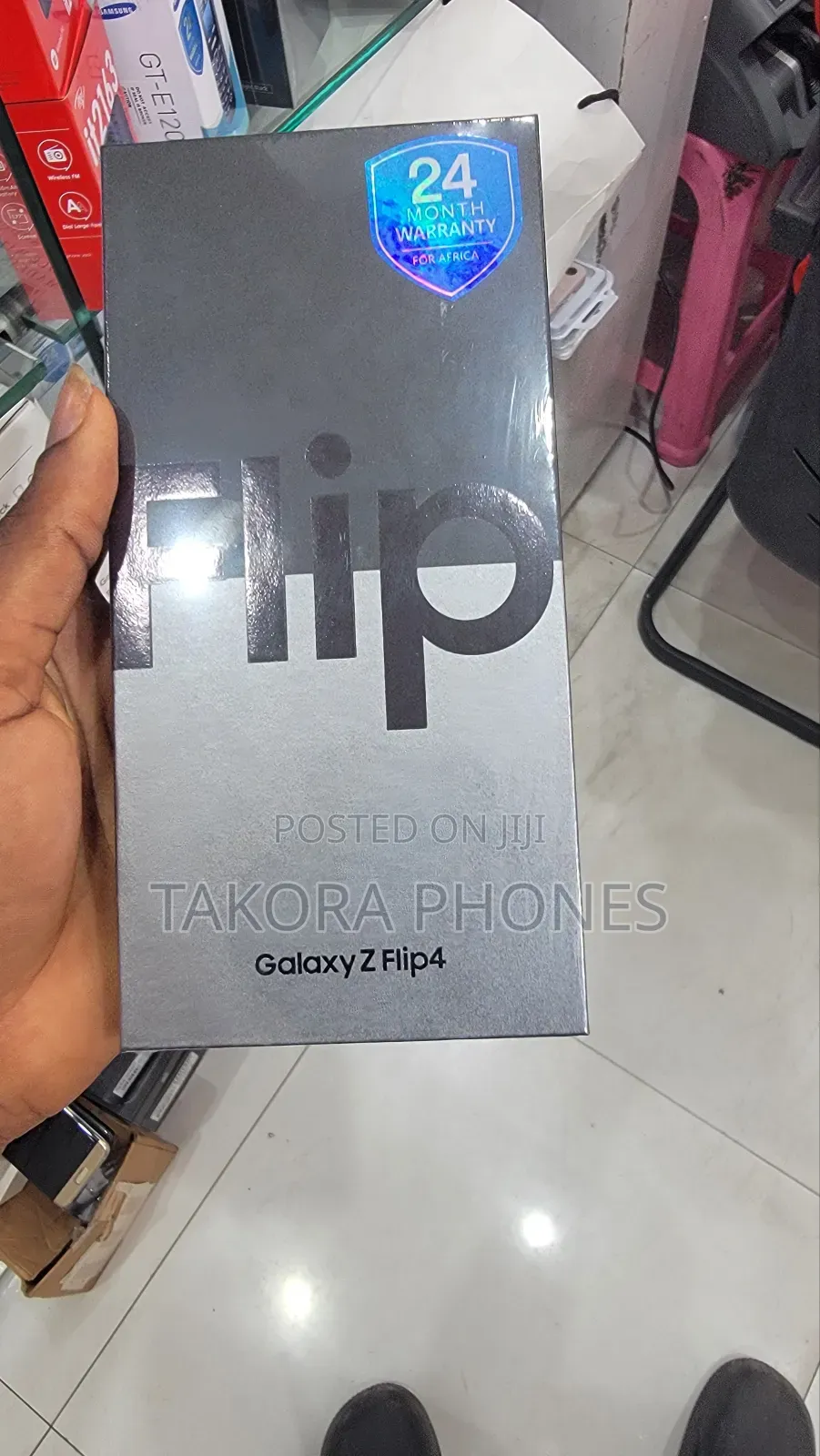 New Samsung Galaxy Z Flip4 256 GB Gray