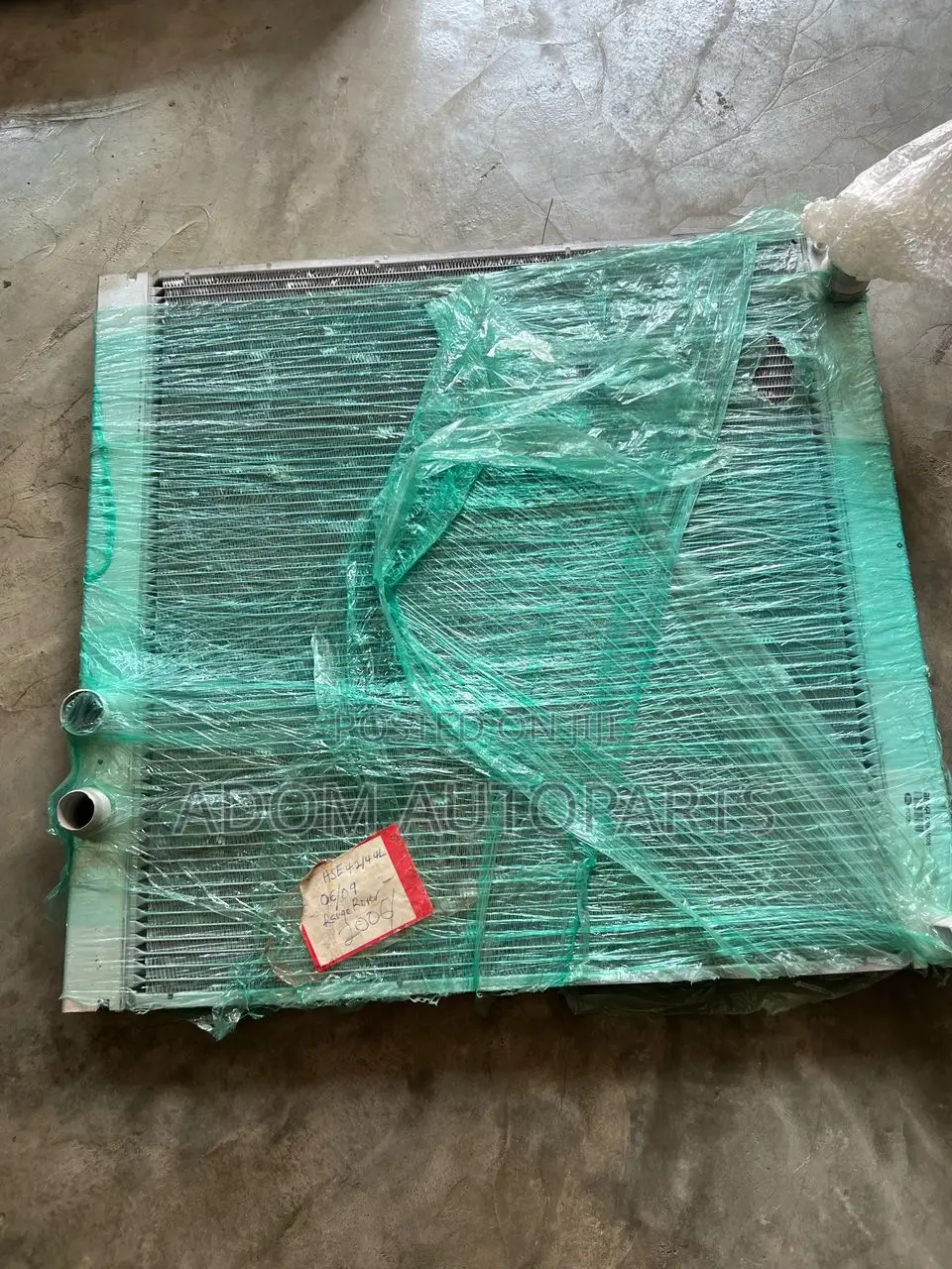 Range Rover Evoque Radiator Water Tank