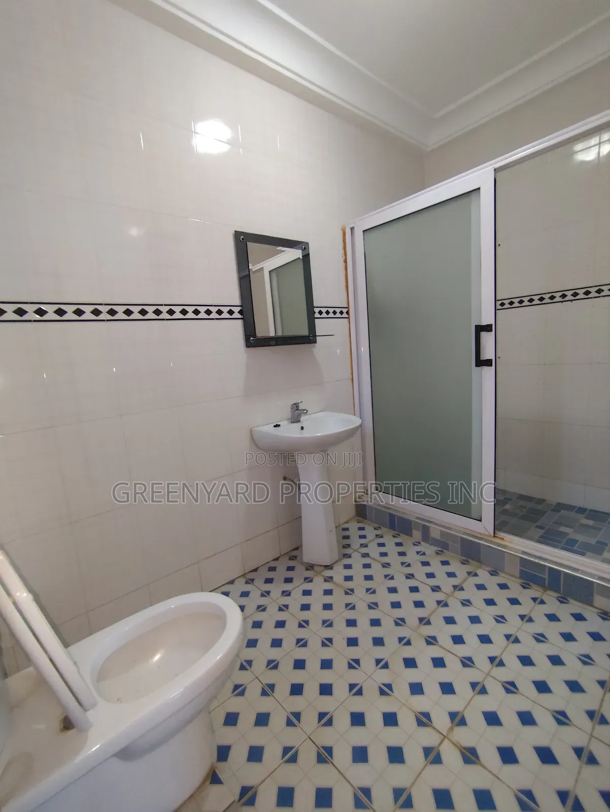 3bdrm Apartment in American House, East Legon for rent