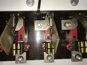 Manual Changeover / Manual Transfer Switch