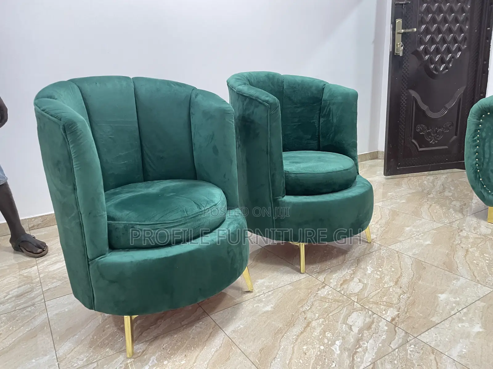 Two Single Green Sofa Very Soft And Neat// Durable And Luxurious