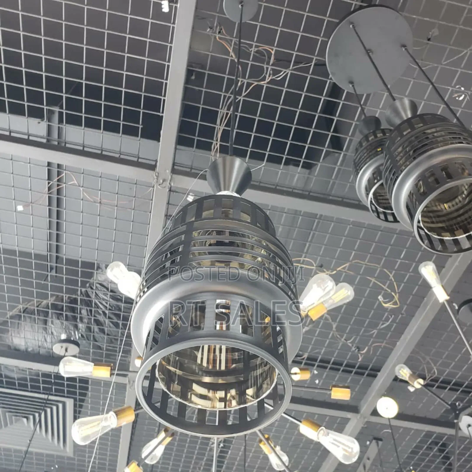 Single Black Hanging/ Ceiling Pendant Light.
