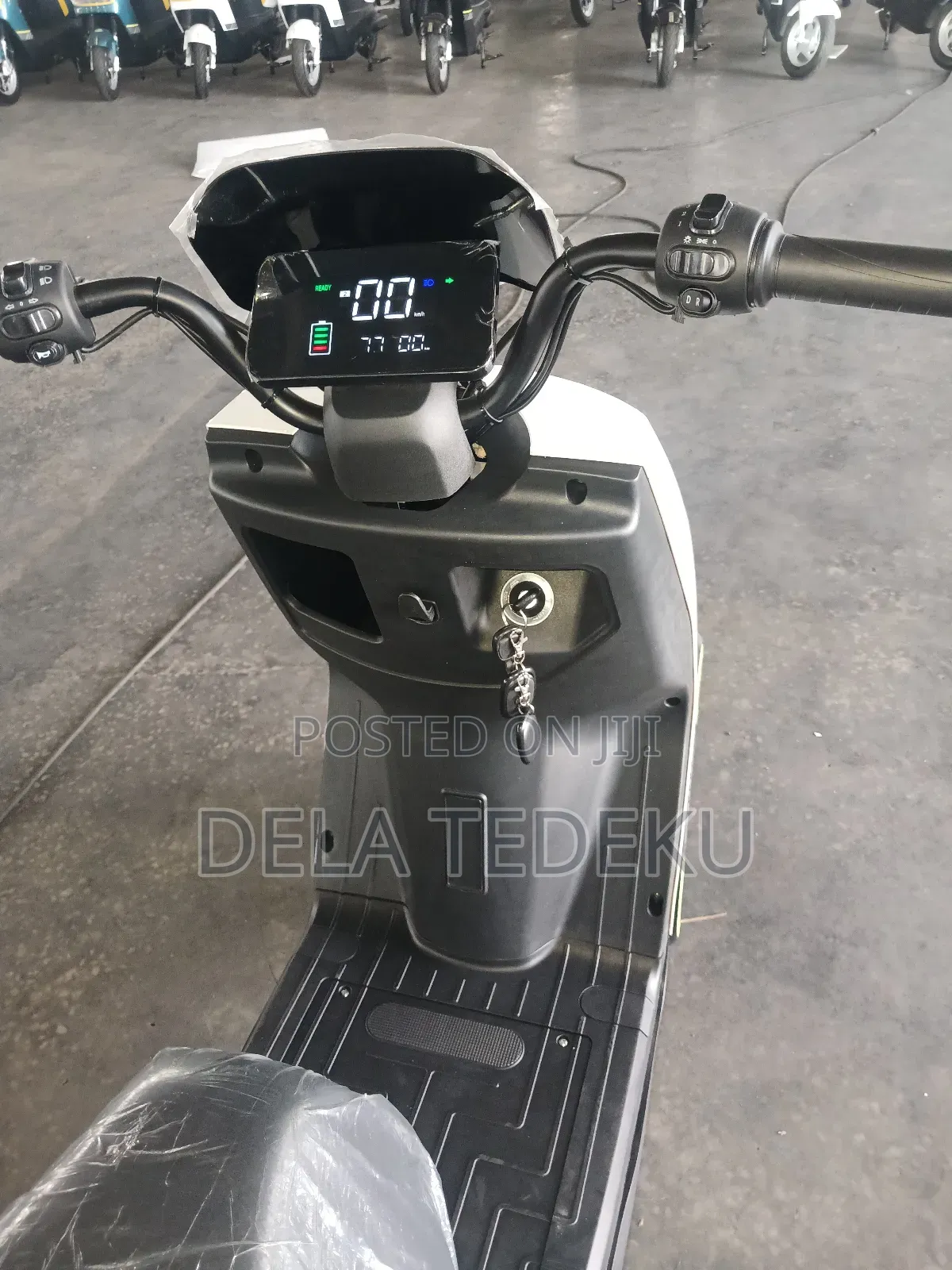 New Motorcycle 2025 White