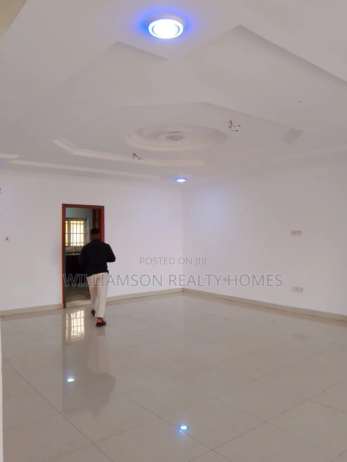 3bdrm Apartment in Main Spintex Road for rent