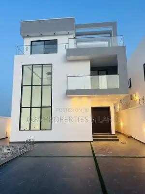 4bdrm House in Ashaley Botwe, Lake Side Estate for sale