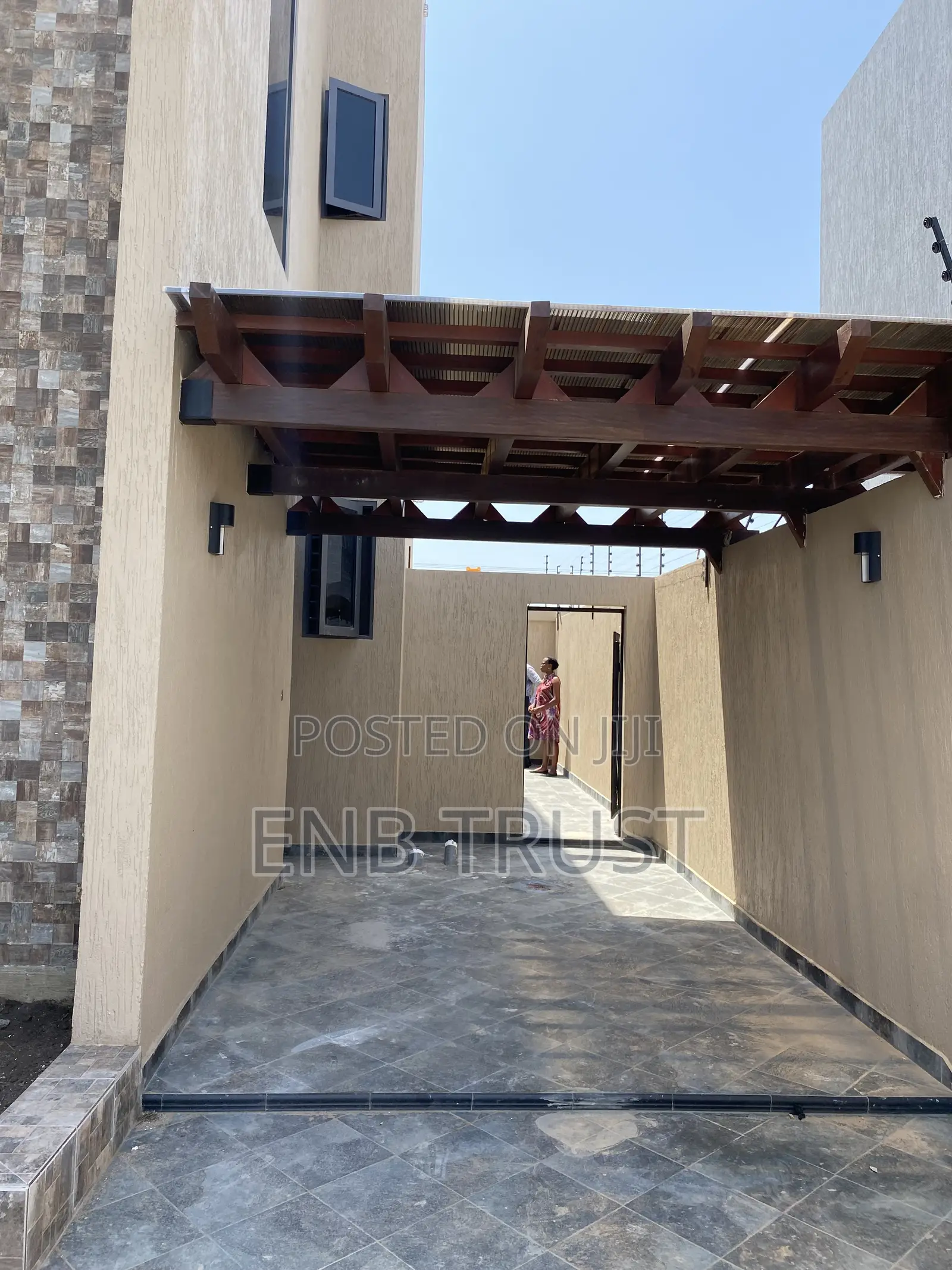 4bdrm House in Atomic Kwabenya, Ga East Municipal for sale