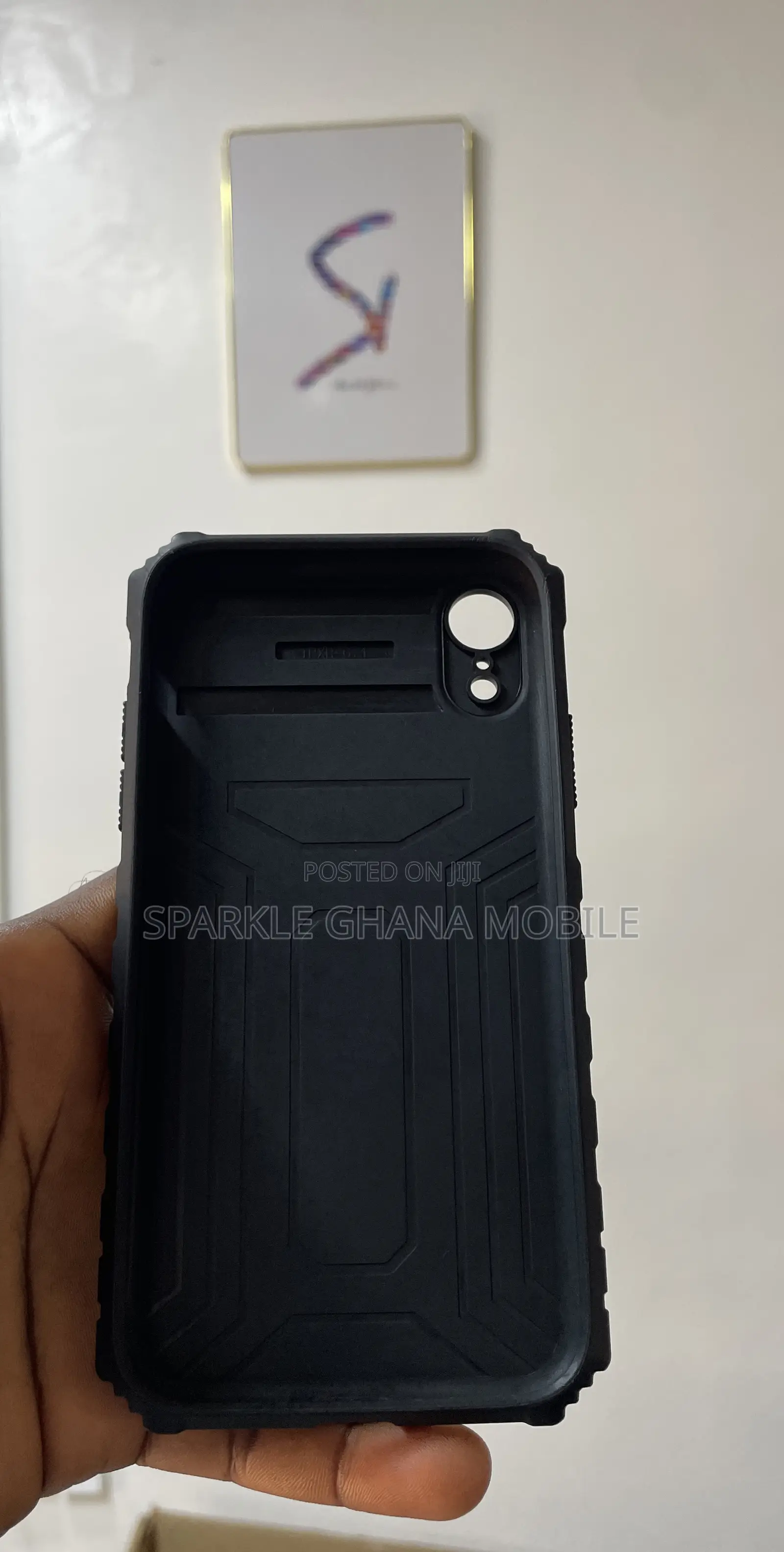 iPhone Xr Thmeira Case