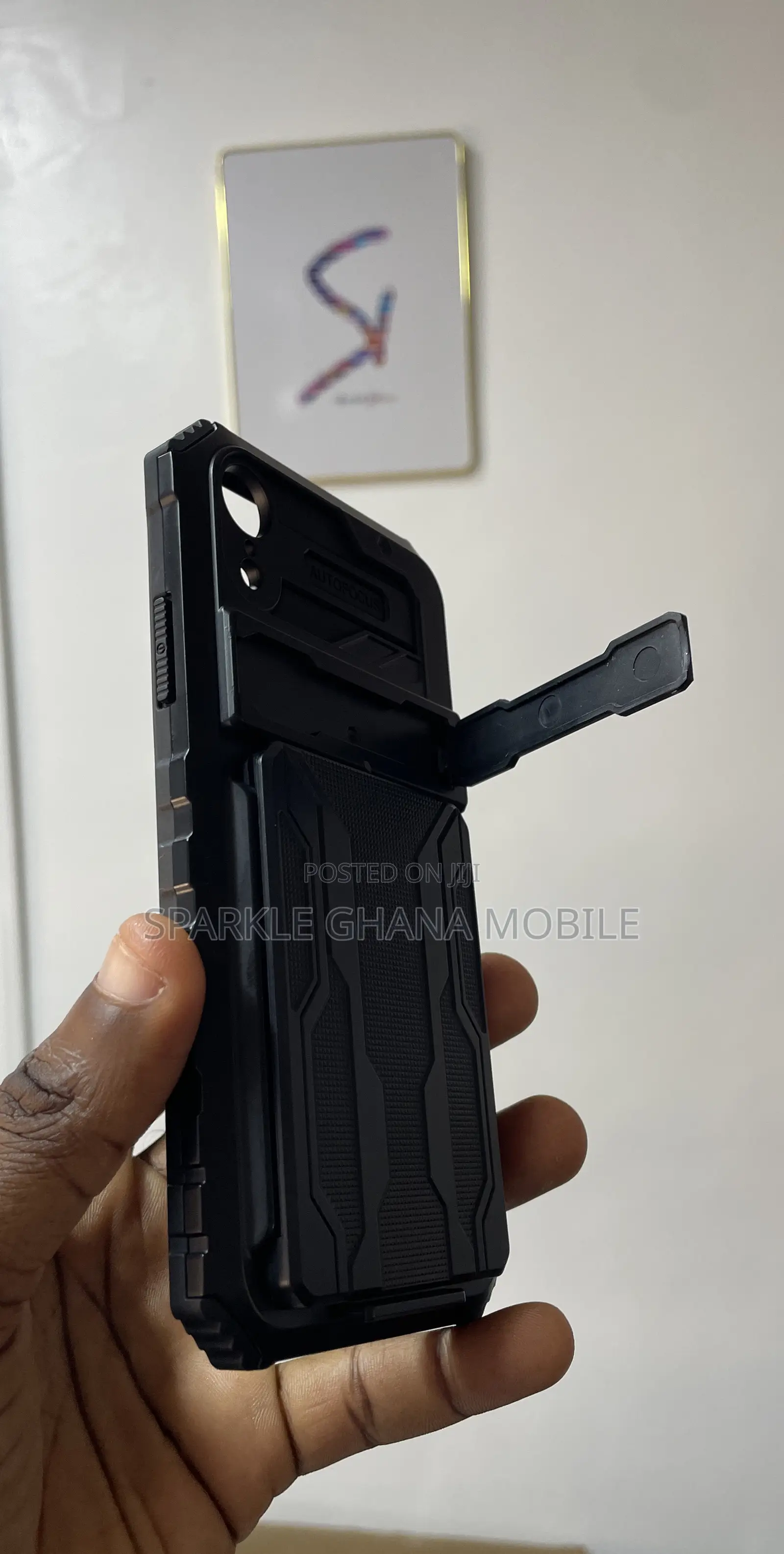 iPhone Xr Thmeira Case