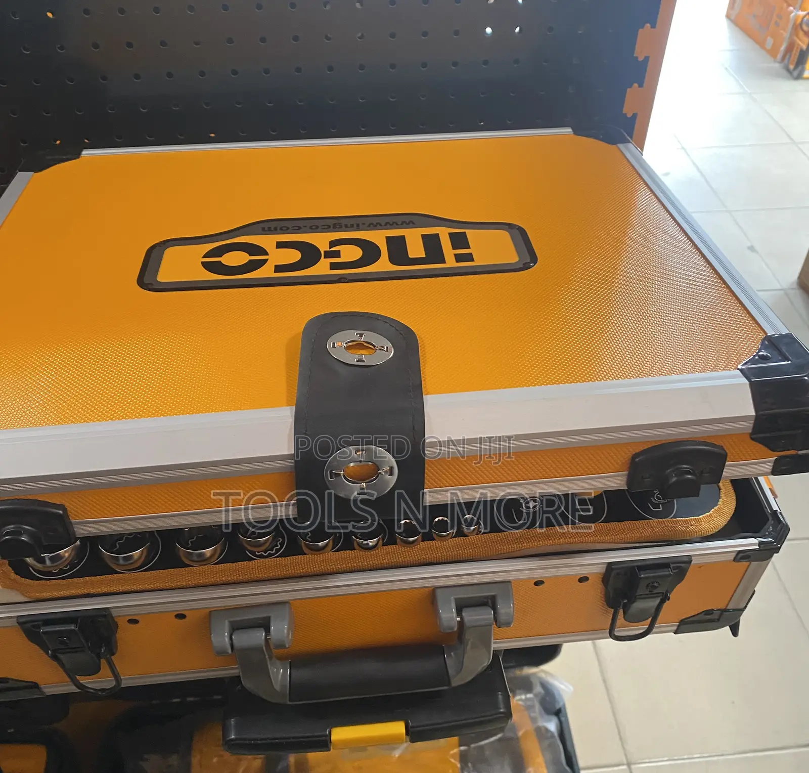 Ingco 147 Pieces Tools Set ( in Aluminum Hand Trolley)