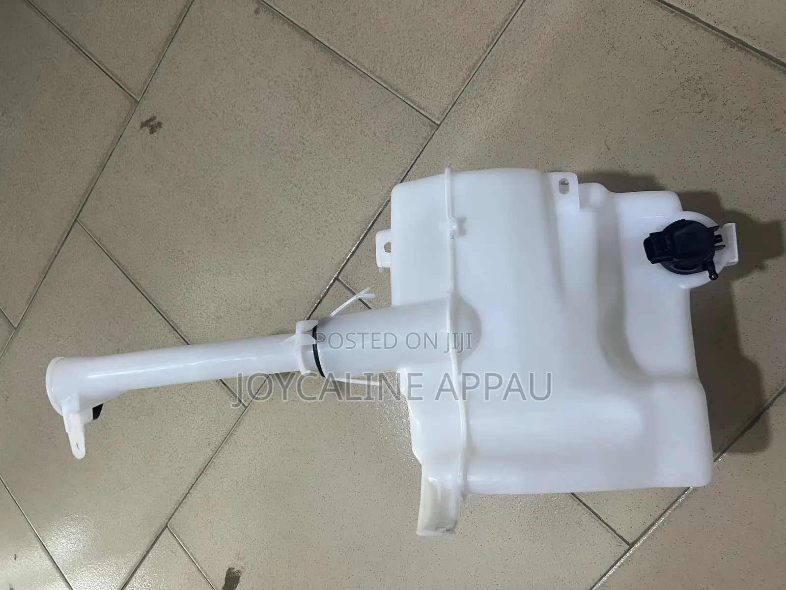 Toyota Corolla 2014 to 2017 Wiper Wash Container(Gallon)