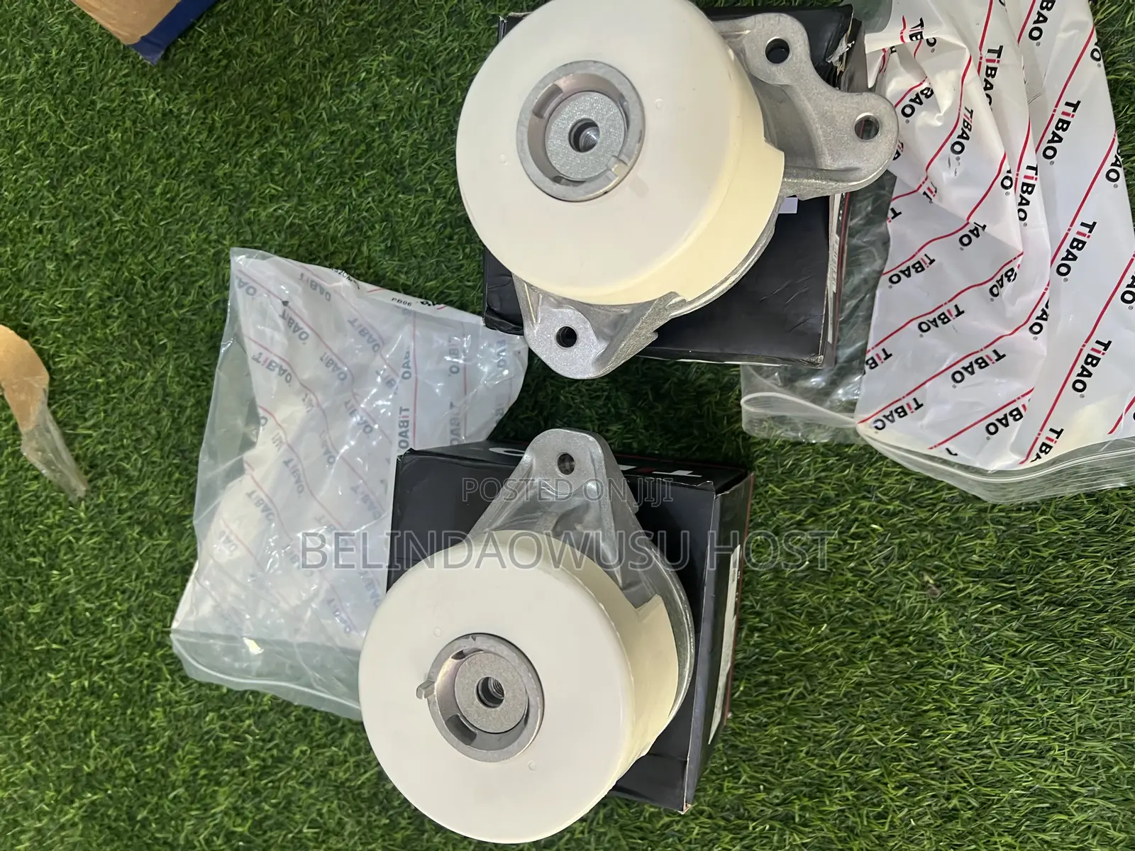 C 300 Engine Seat