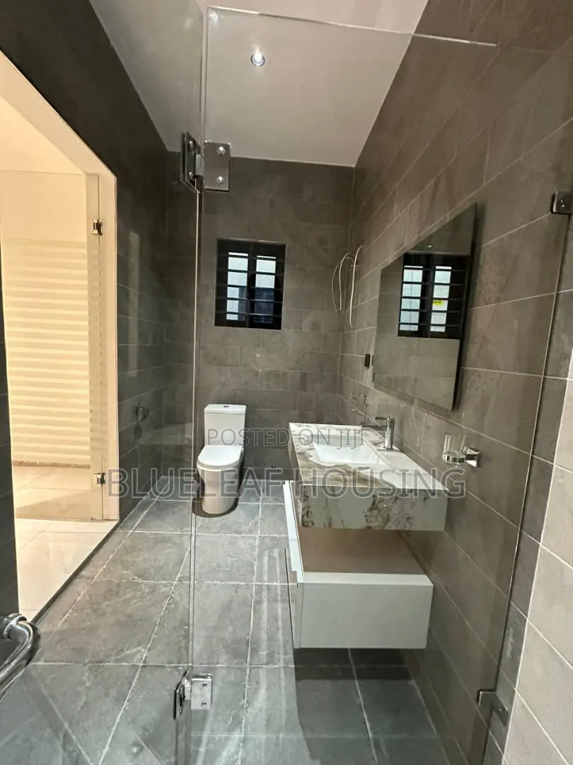 3bdrm House in Ashaley Botwe for sale