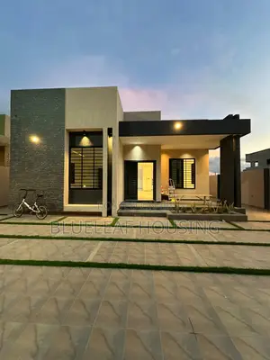 3bdrm House in Ashaley Botwe for sale