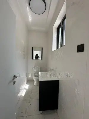 3bdrm House in Ashaley Botwe for sale