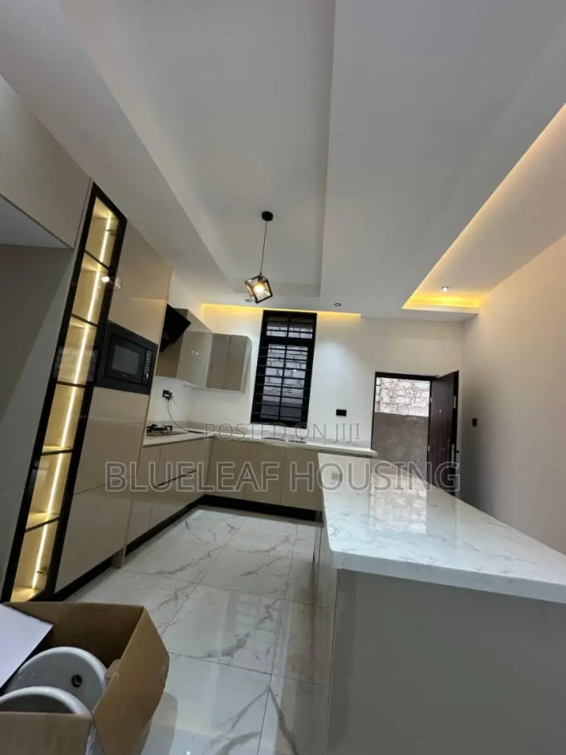 3bdrm House in Ashaley Botwe for sale