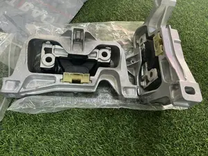 Cla Engine Seat