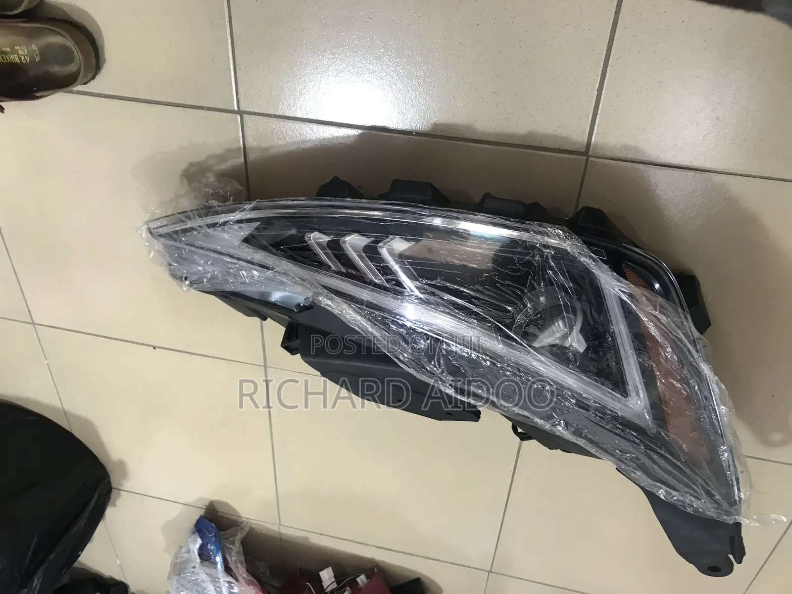 Hyundai Elantra 2022 Headlight Available