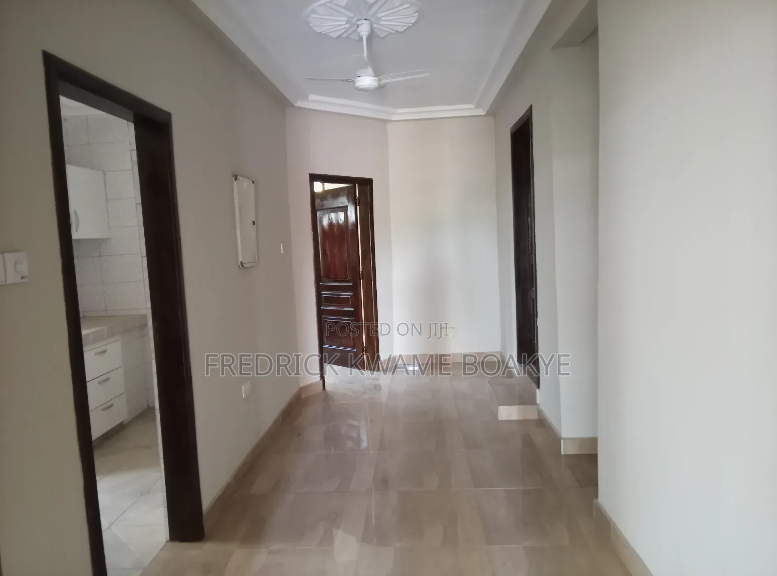 6bdrm House in Brother K Estate, Kumasi Metropolitan for sale
