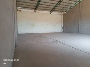 Spintex:- Warehouse House for Rent Around Cylinder