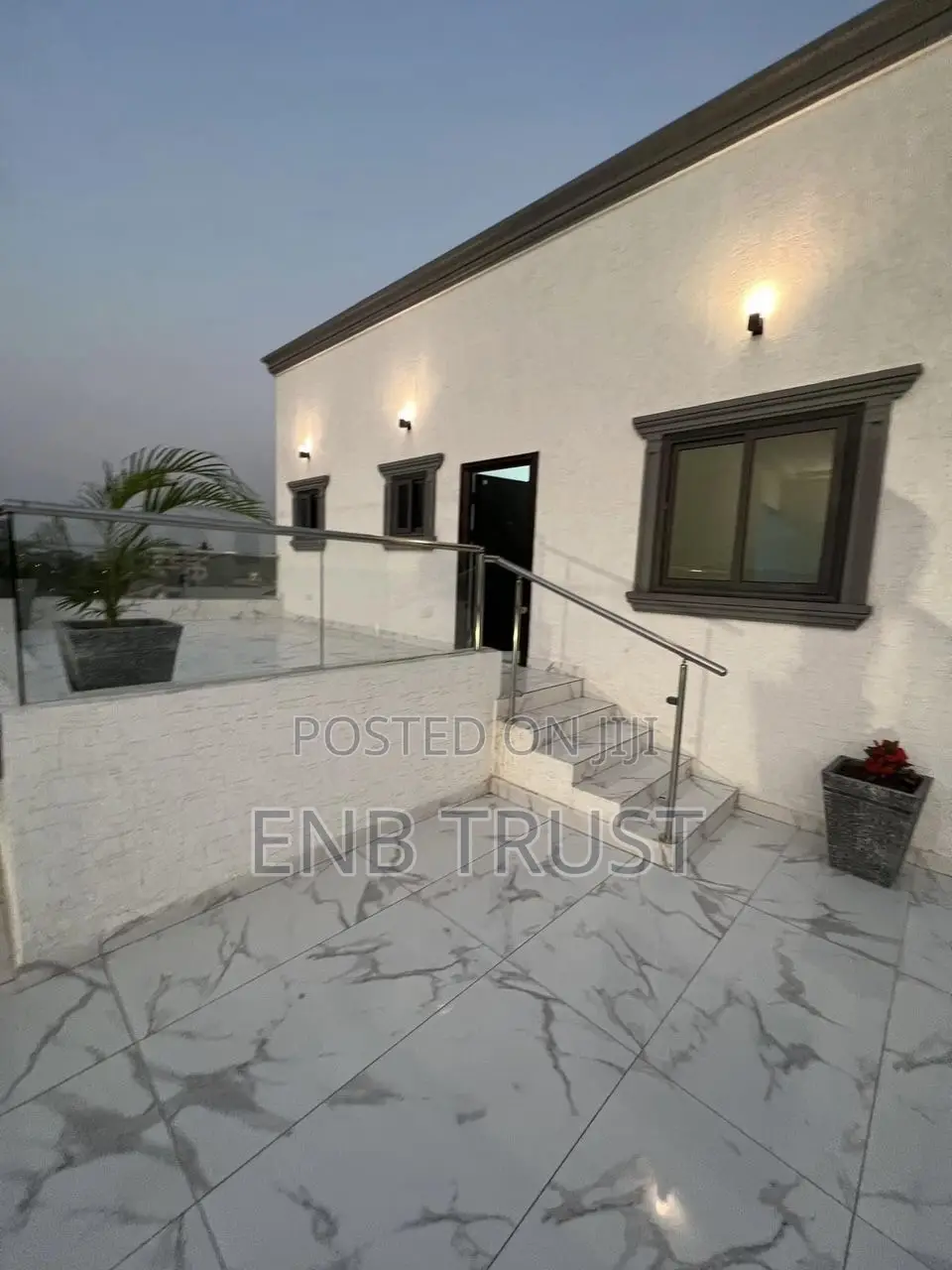 5bdrm House in Achimota for sale