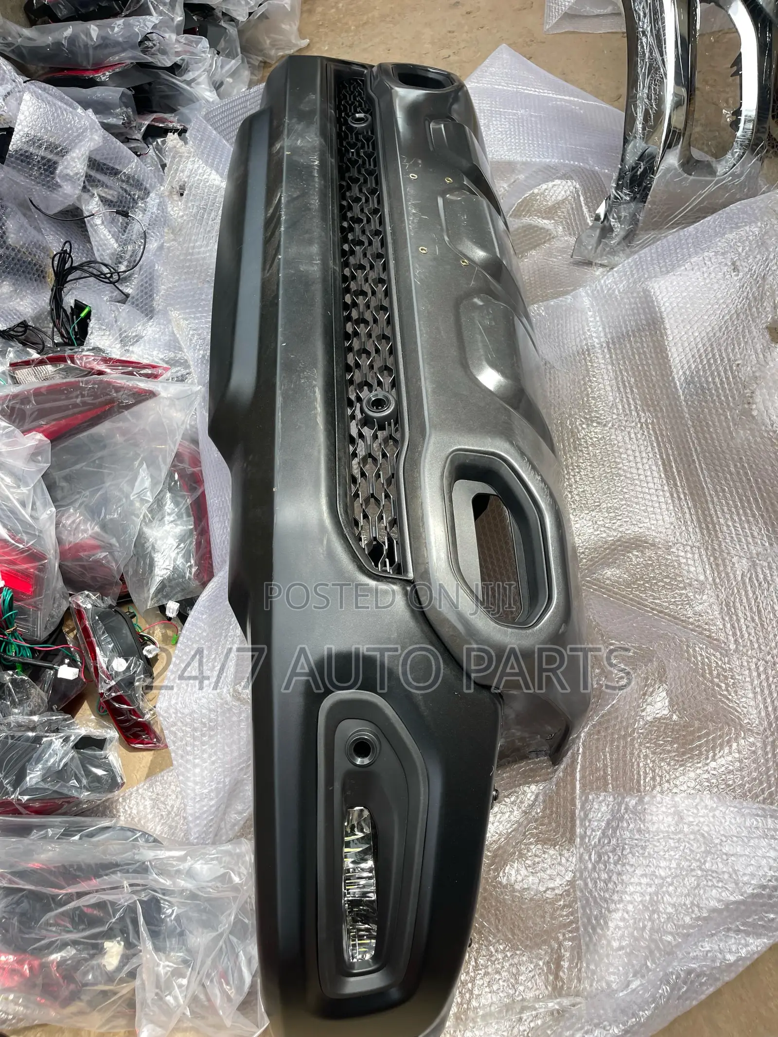 Dodge Ram Complete Bumper 19 - 24