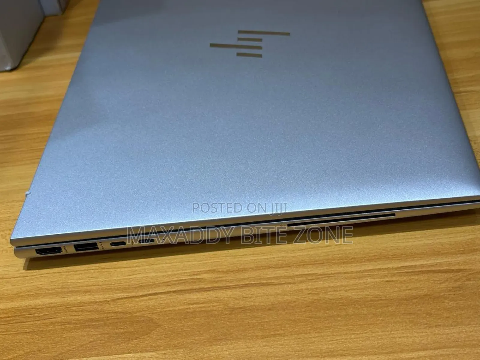 New Laptop HP EliteBook 860 G10 32GB AMD Ryzen 7 SSD 1T