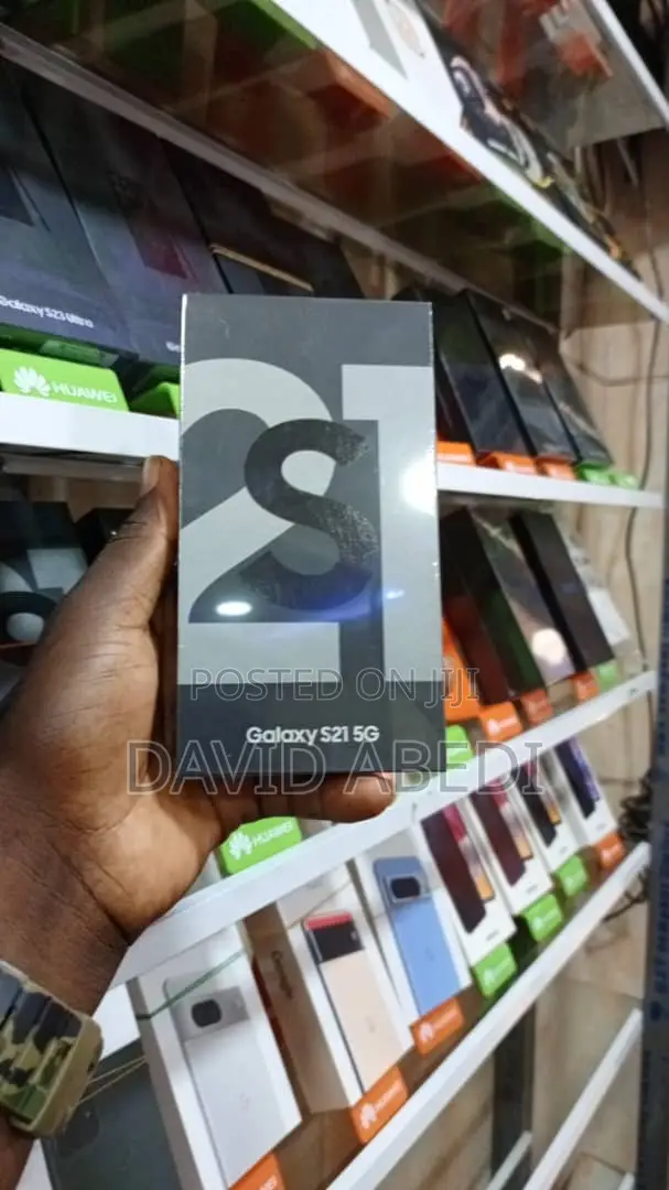 New Samsung Galaxy S21 5G 128 GB Black