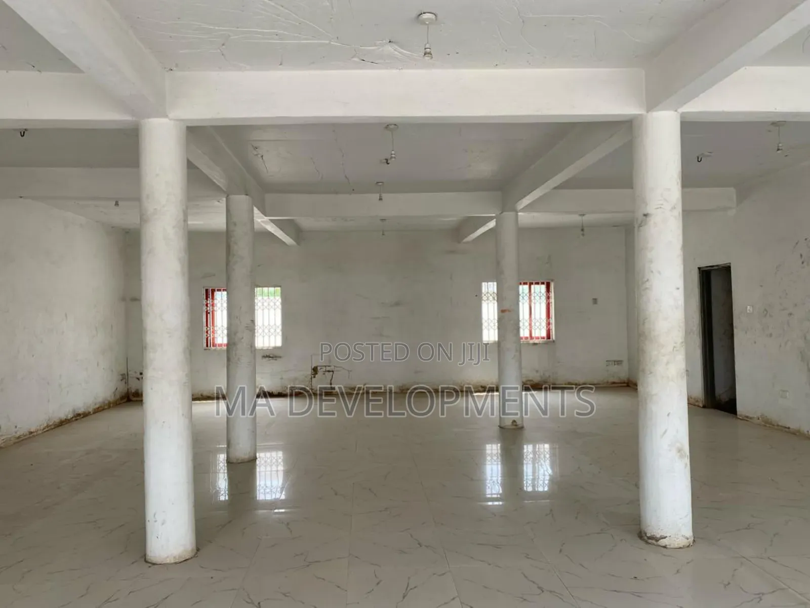 Commercial Space for Rent at Lapaz