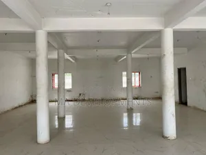 Commercial Space for Rent at Lapaz