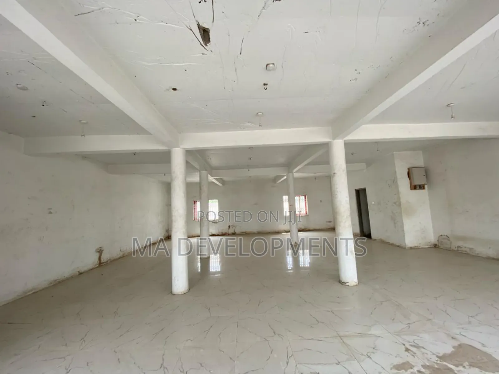 Commercial Space for Rent at Lapaz