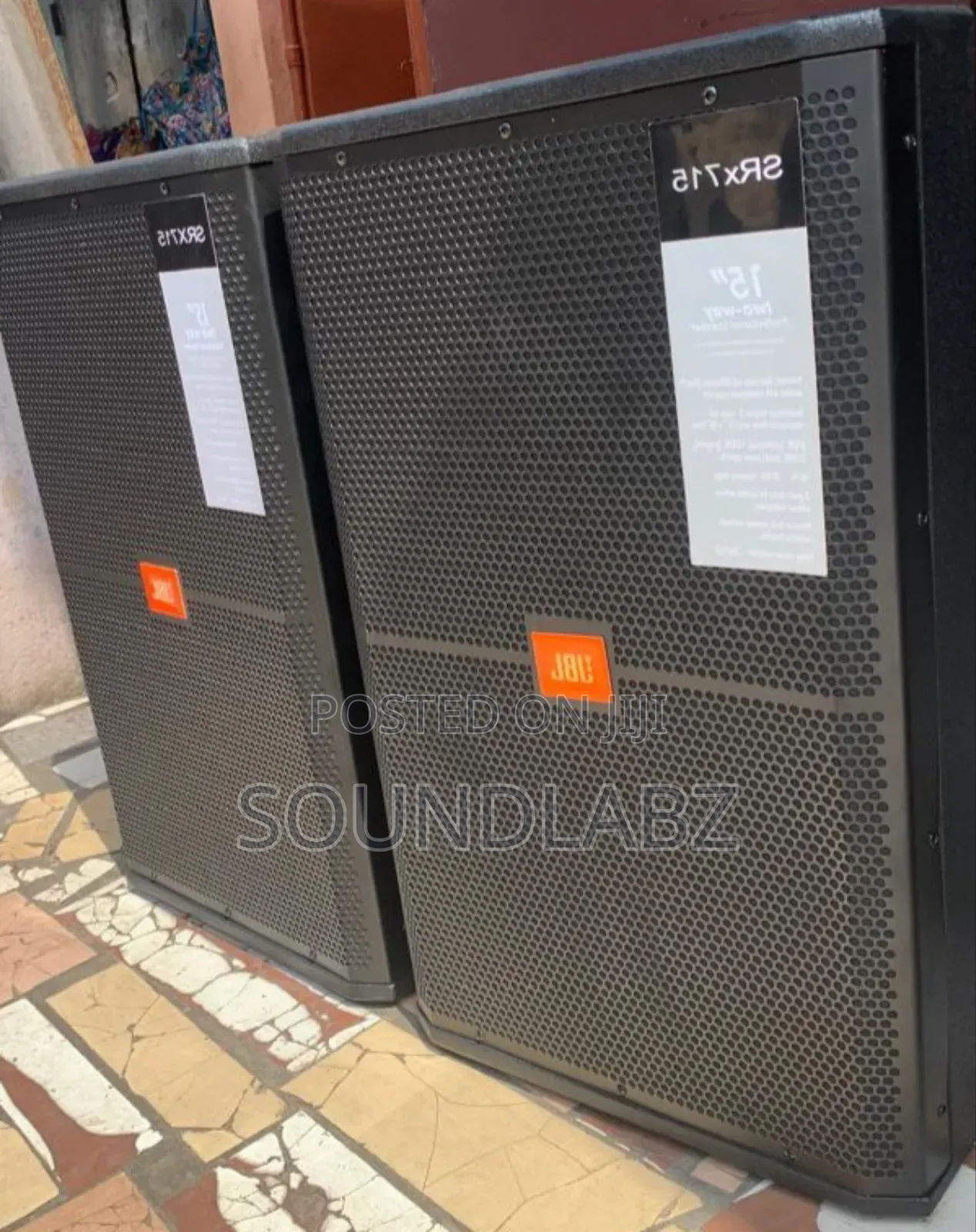 Short/Half-range 15inches Jbl Speakers