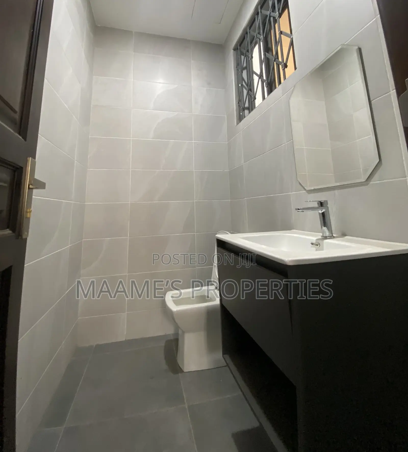 5bdrm Duplex in Tseaddo for rent