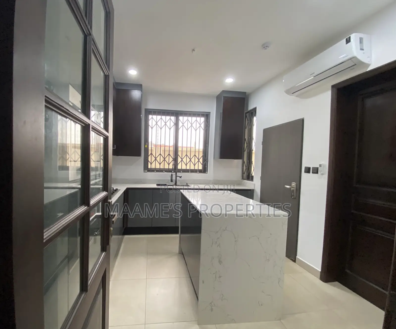 5bdrm Duplex in Tseaddo for rent
