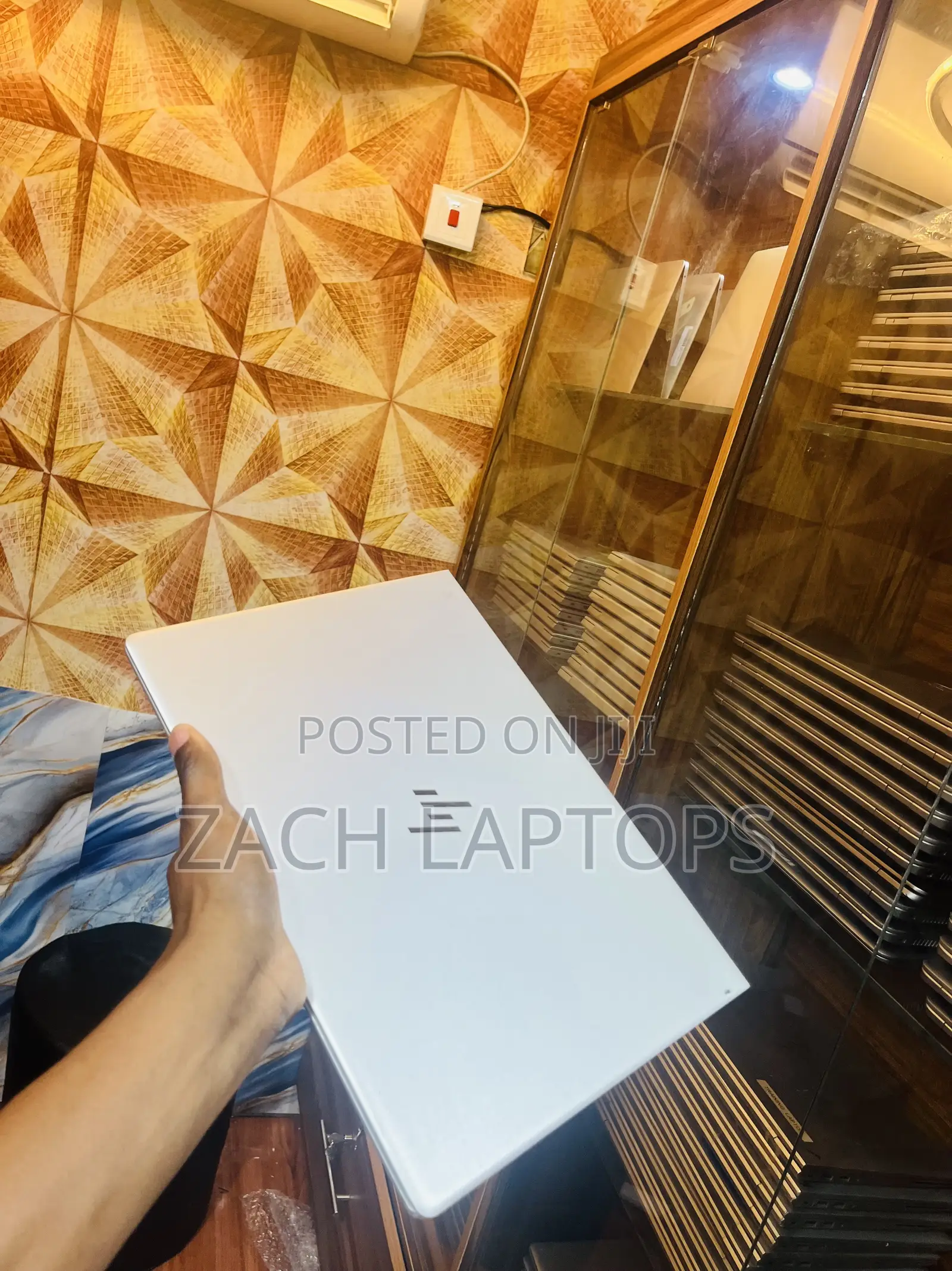 Laptop HP EliteBook 745 G6 8GB AMD Ryzen 5 SSD 256GB