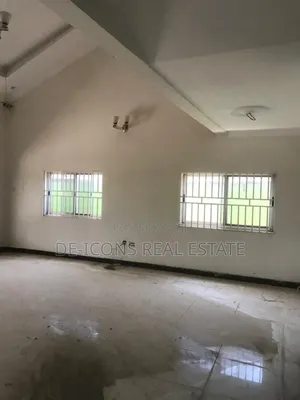 6bdrm House in De-Icons Real Estate, Awutu Senya East Municipal