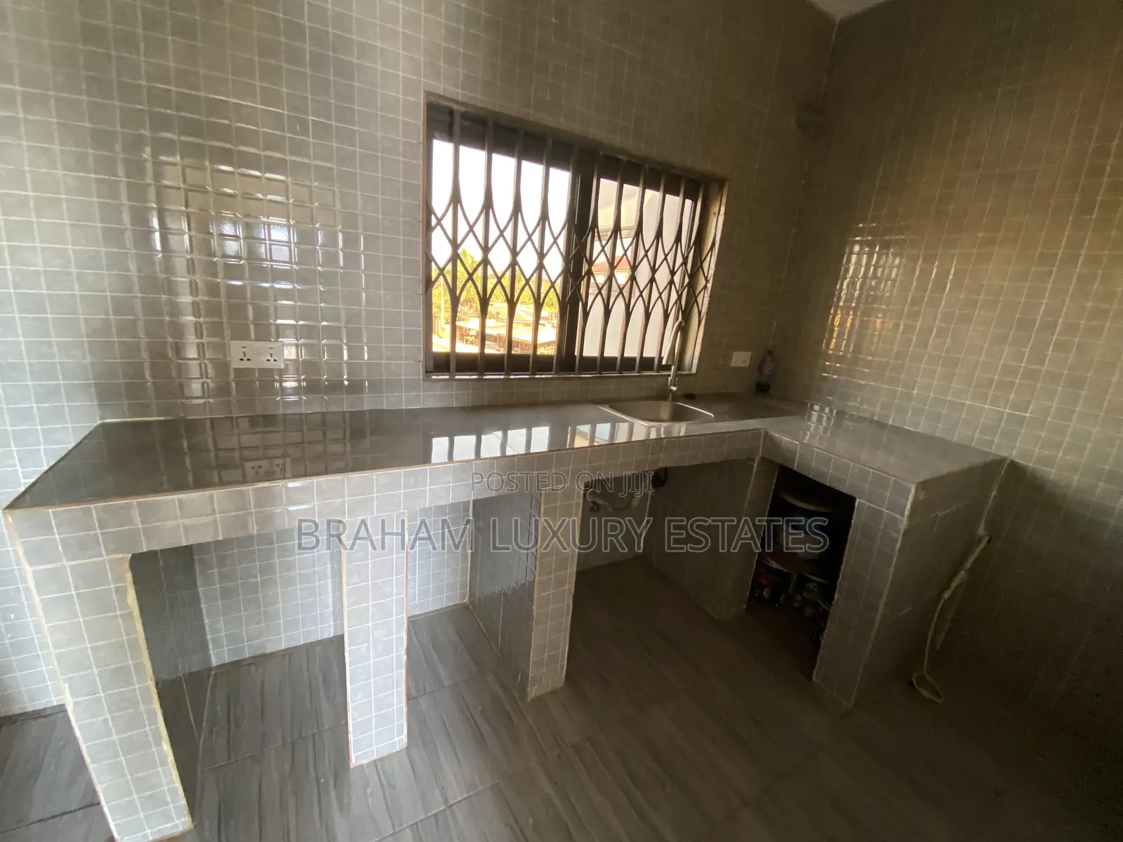 2bdrm Apartment in Braham Luxury, Labadi for rent