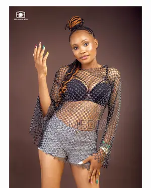 Book for Your Beautiful Birthday Photoshoot Pictures
