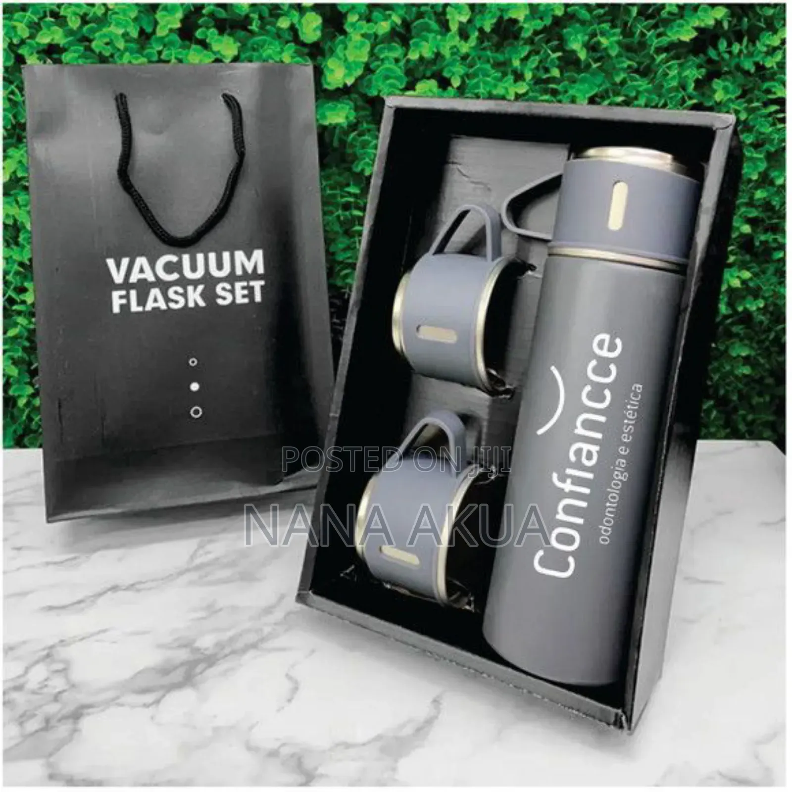 Customised Vacuum Flask With Cup