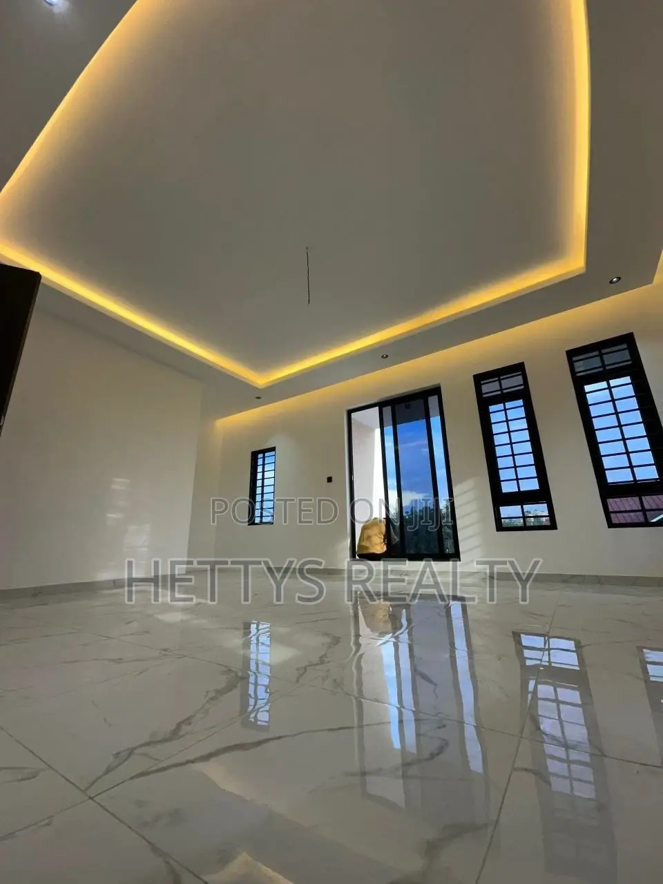 3bdrm House in East Legon for sale