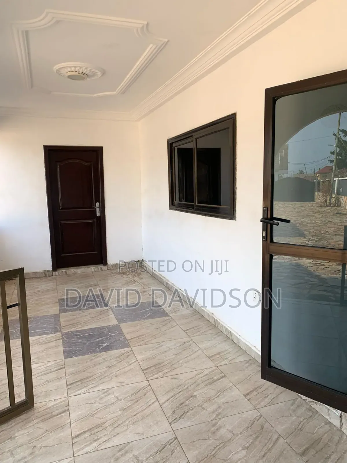 4bdrm Mansion in 4 Bedroom Self, Tema Metropolitan for rent