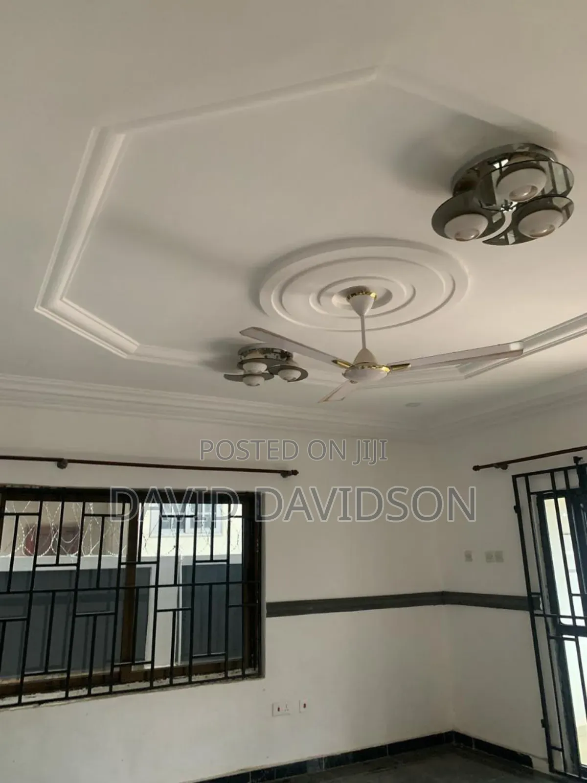 4bdrm Mansion in 4 Bedroom Self, Tema Metropolitan for rent