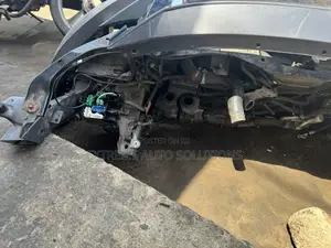 Honda Civic 2016 Front Cut