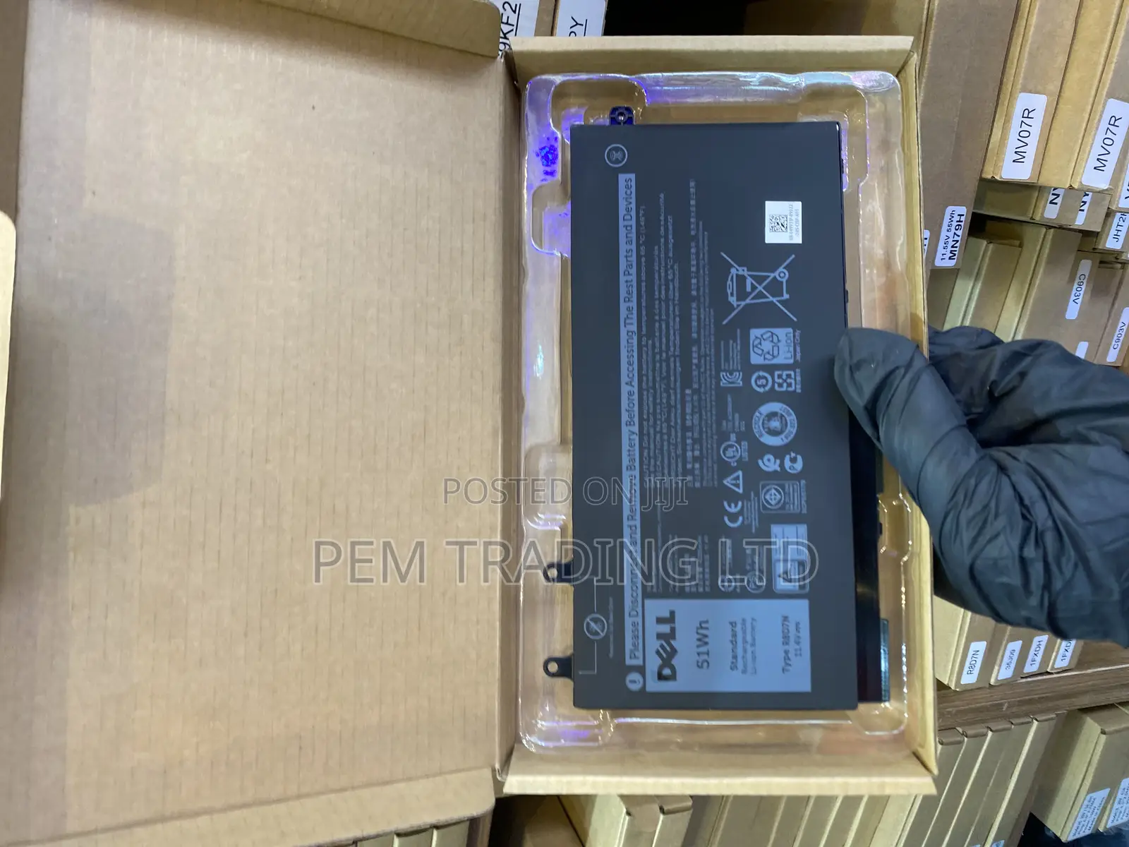R8d7n Laptop Battery for Dell Latitude 5400 5410 5500