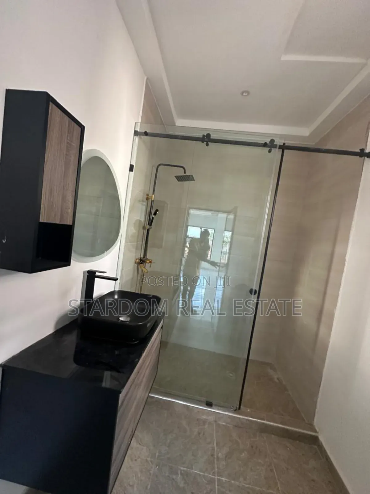 2bdrm Duplex in Ashaley Botwe for sale