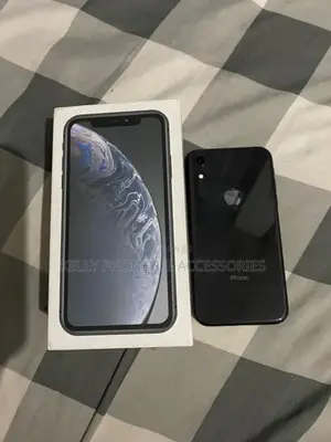 New Apple iPhone XR 128 GB Black