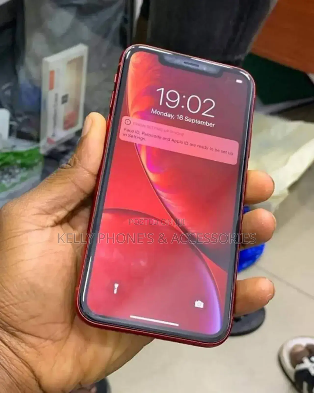 New Apple iPhone XR 128 GB Black