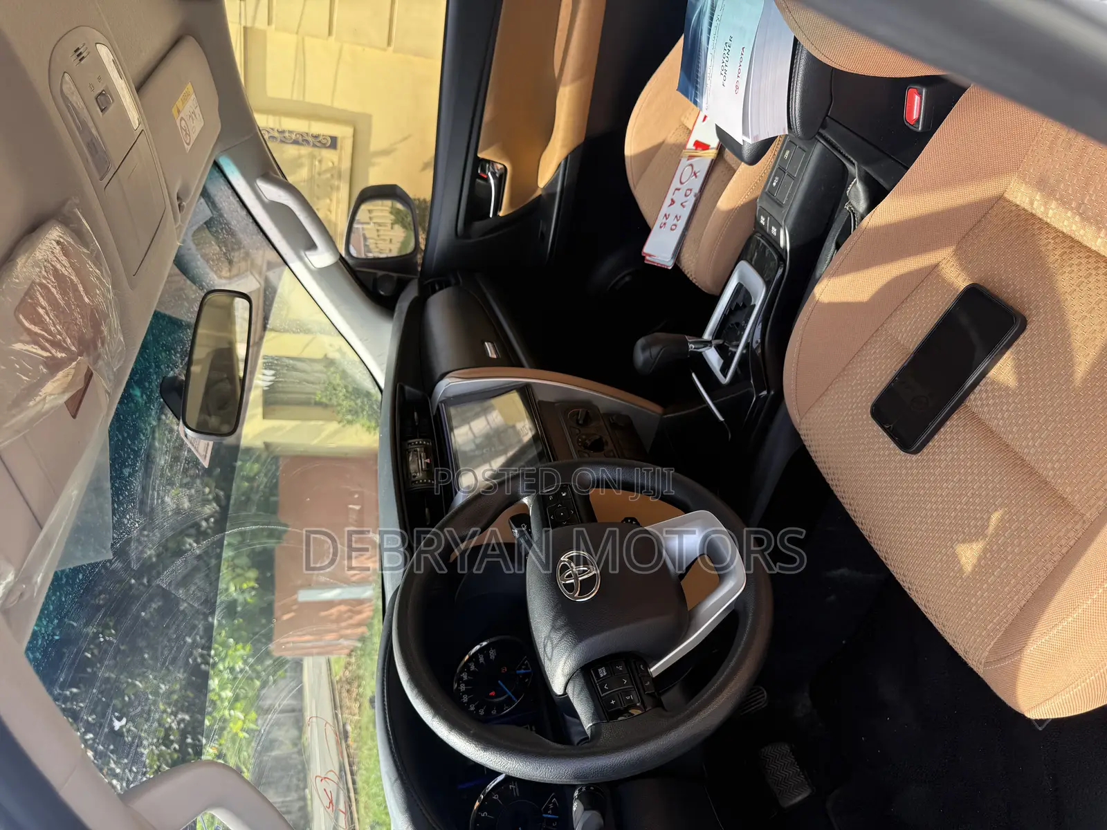Toyota Fortuner 2.7 AWD 2019 White